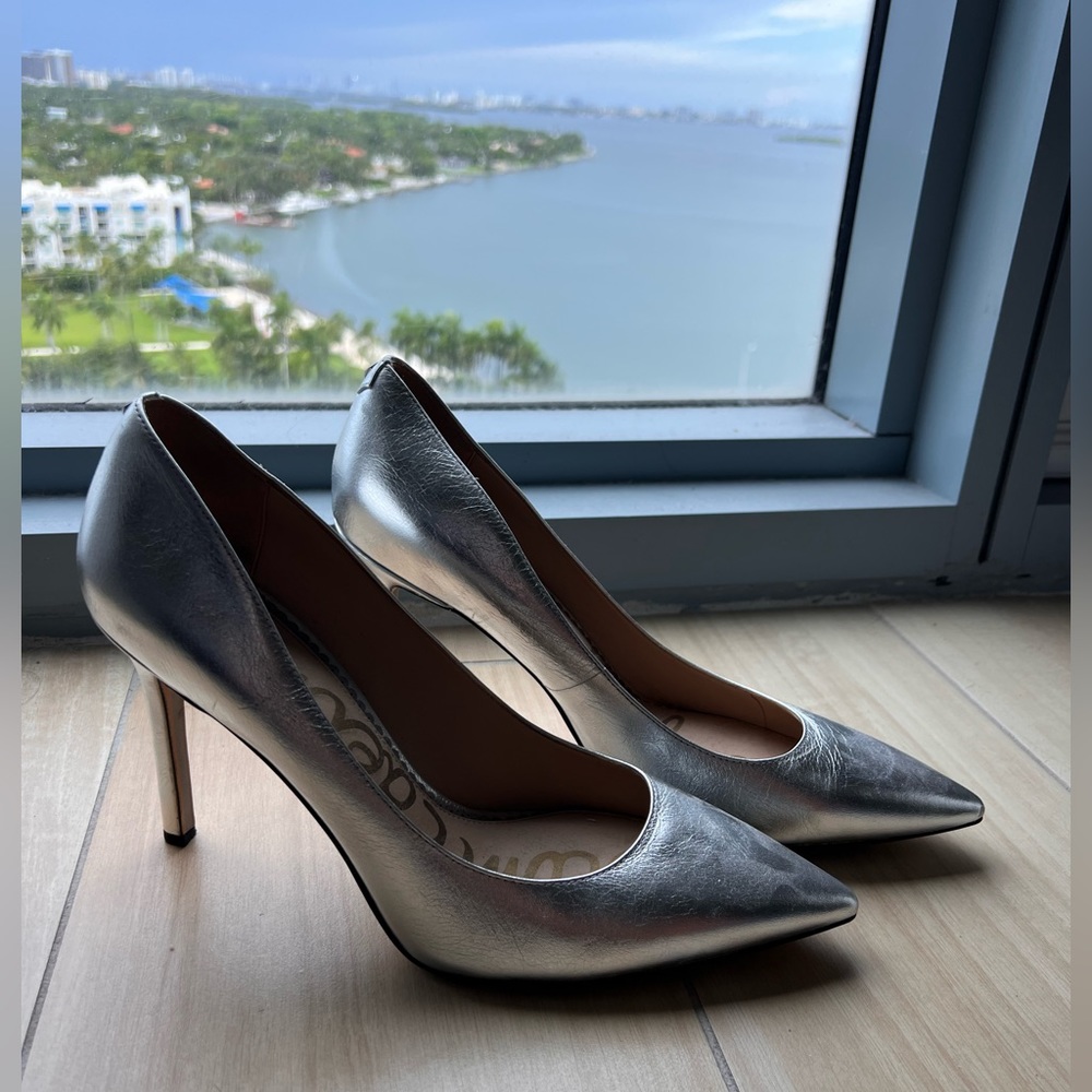 SAM EDELMAN PUMP